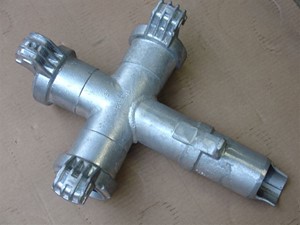 Kruisstuk aluminium 90GR, 76 mm, 4x M-dl