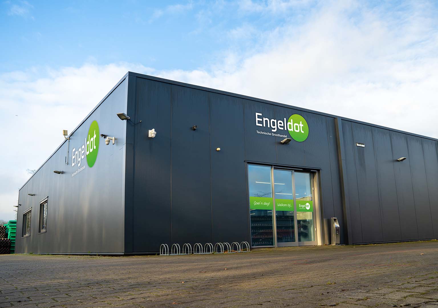 Engeldot vestiging Westerhaar-Vriezenveensewijk, vooraanzicht