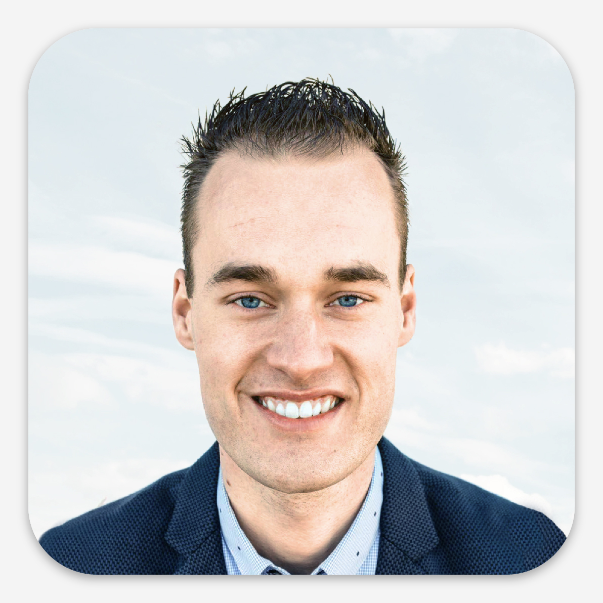 Onze specialist Martijn geeft graag vrijblijvend advies over de hoofdleiding voor beregening!