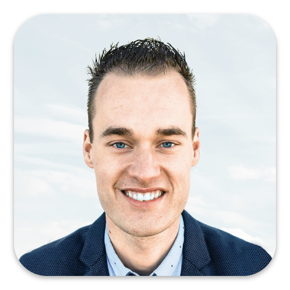 Onze specialist Martijn geeft graag vrijblijvend advies over de hoofdleiding voor beregening!